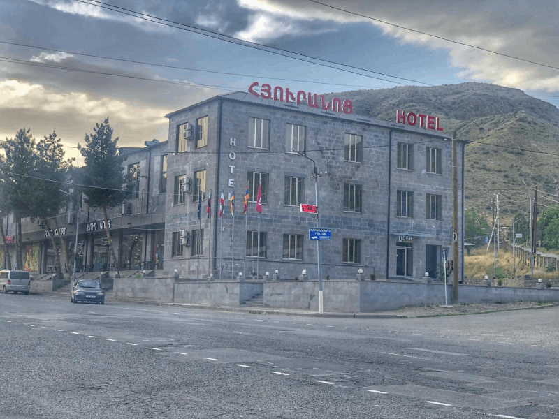 - HOTELS IN REGIONS VAYK ``LIDER COMPLEX``